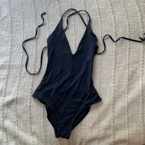 ROXY black swimsuit size small ONE PIECE